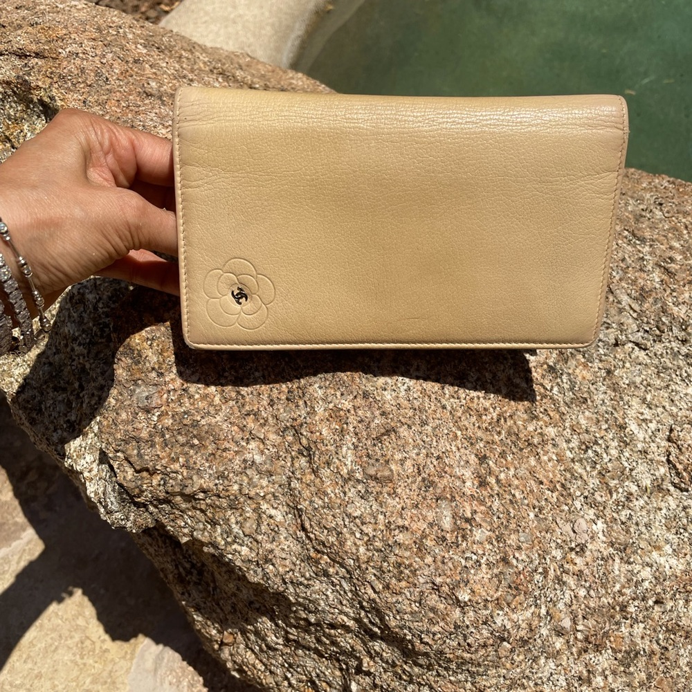 Chanel Cameilla wallet